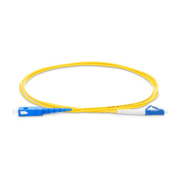 Fiber Patch Cord 9/125 2mm, 1m LC/UPC to SC/UPC – High-Quality Single-Mode | Detroit Technologies